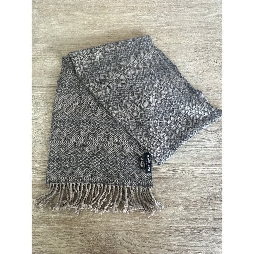 Iceland Made Wool Cotton Scarf Fair Isle Knit Winter Grey Fringe 10